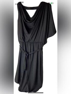 Textured One Shoulder
